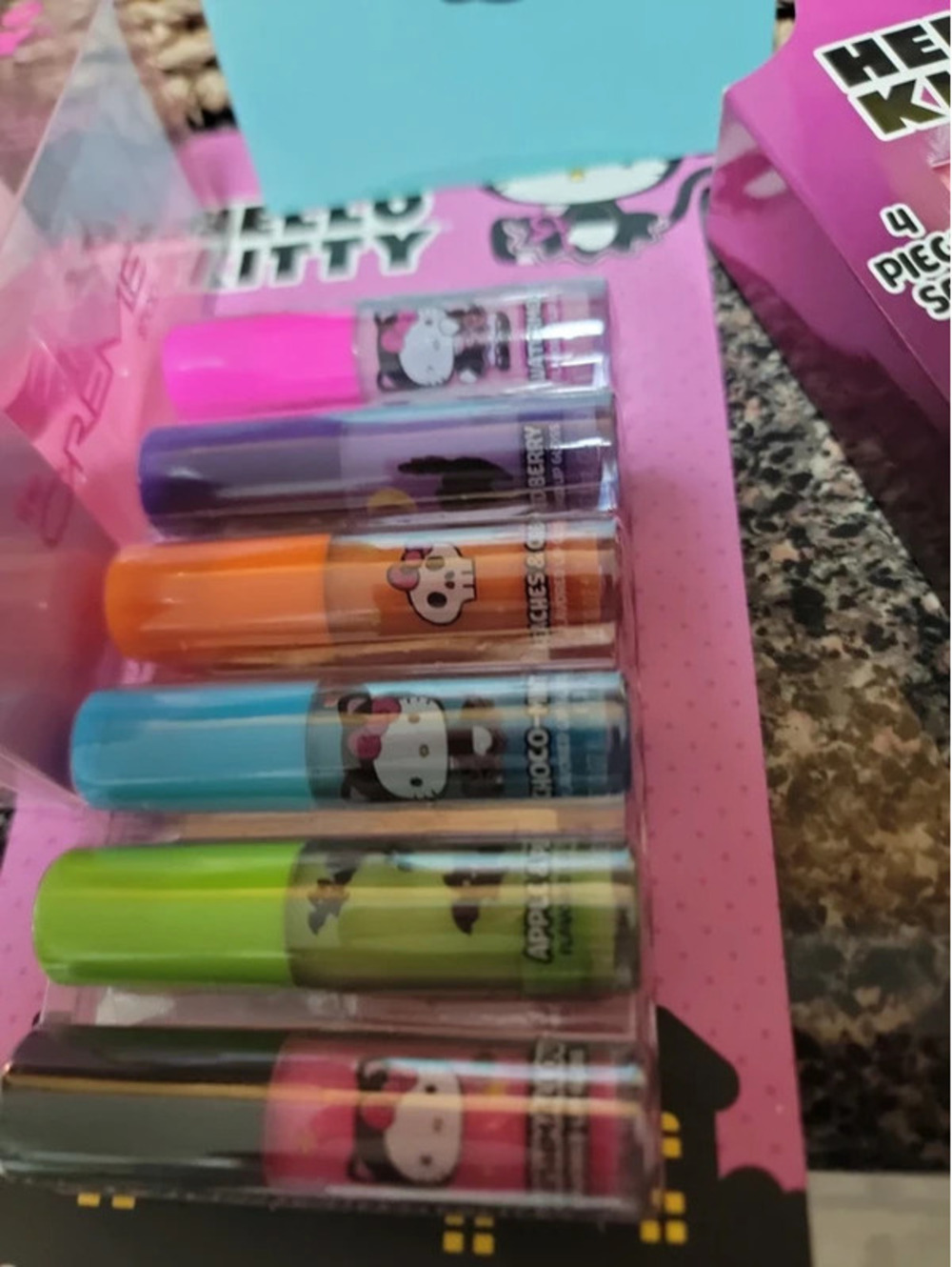 Hello Kitty Bundle - Picture 12 of 13
